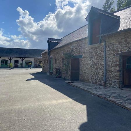 Le Gite De L'Ecurie Forges-la-Foret Exterior foto